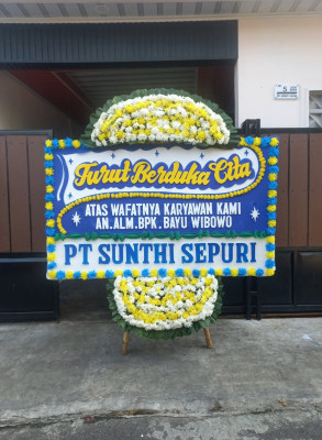 Papan Bunga Duka di Sirimau